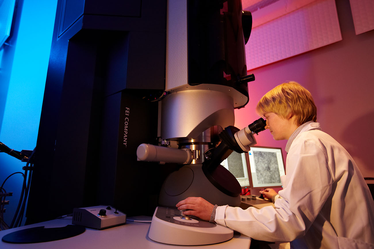 High-resolution Transmission Electron Microscope photograph