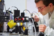 Nicolò Maccaferri working at the magnetooptics laboratory, at nanoGUNE